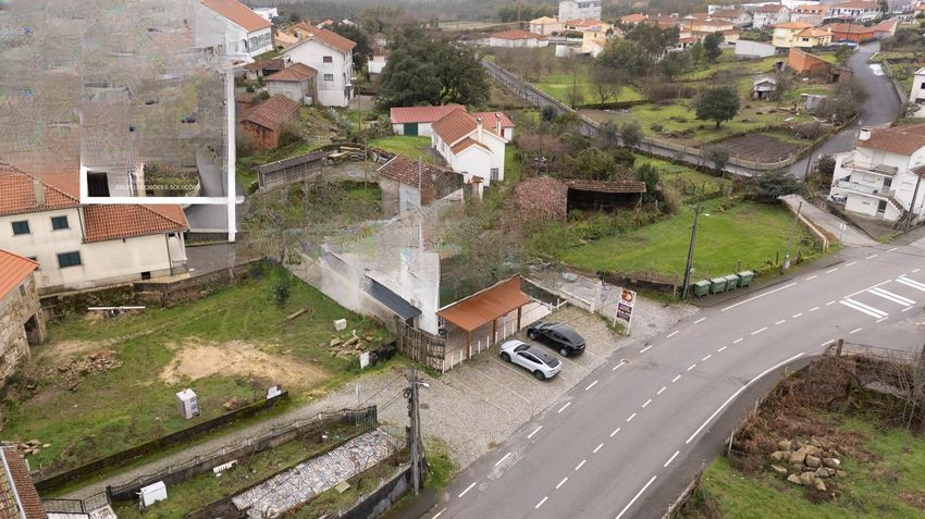 Restaurante + Moradia + Negócio Comercial em Oliveira de Frades 2